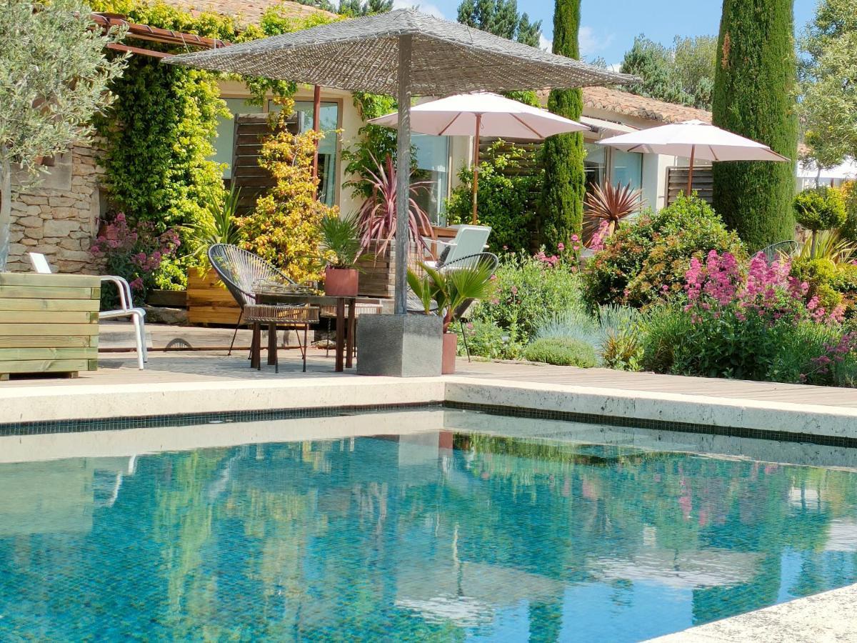 Villa Cabrida Cabrieres-d'Avignon ภายนอก รูปภาพ