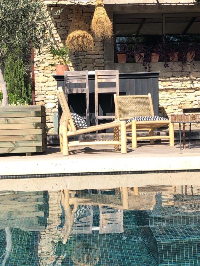 Villa Cabrida Cabrieres-d'Avignon ภายนอก รูปภาพ