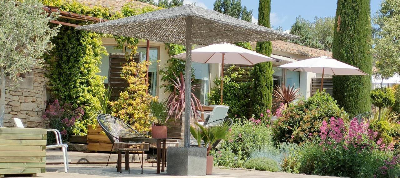 Villa Cabrida Cabrieres-d'Avignon ภายนอก รูปภาพ